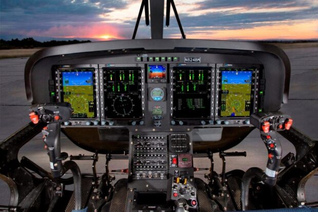 th119-cockpit-12